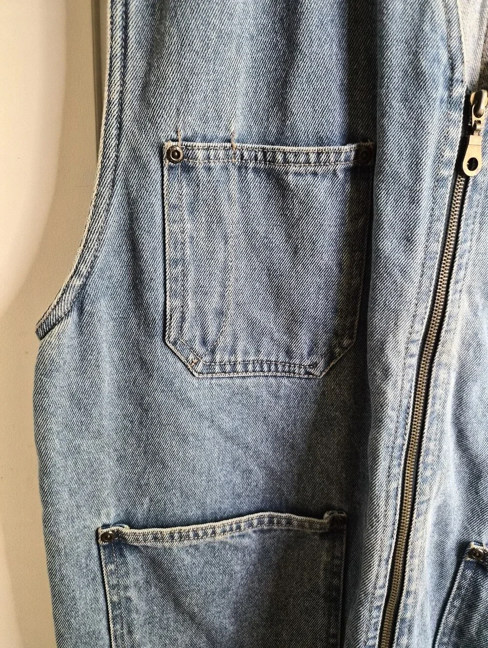 Vintage CZ Basics Mens Vest Blue Denim 90s Front Pocket Biker Grunge 2 Pac Boho